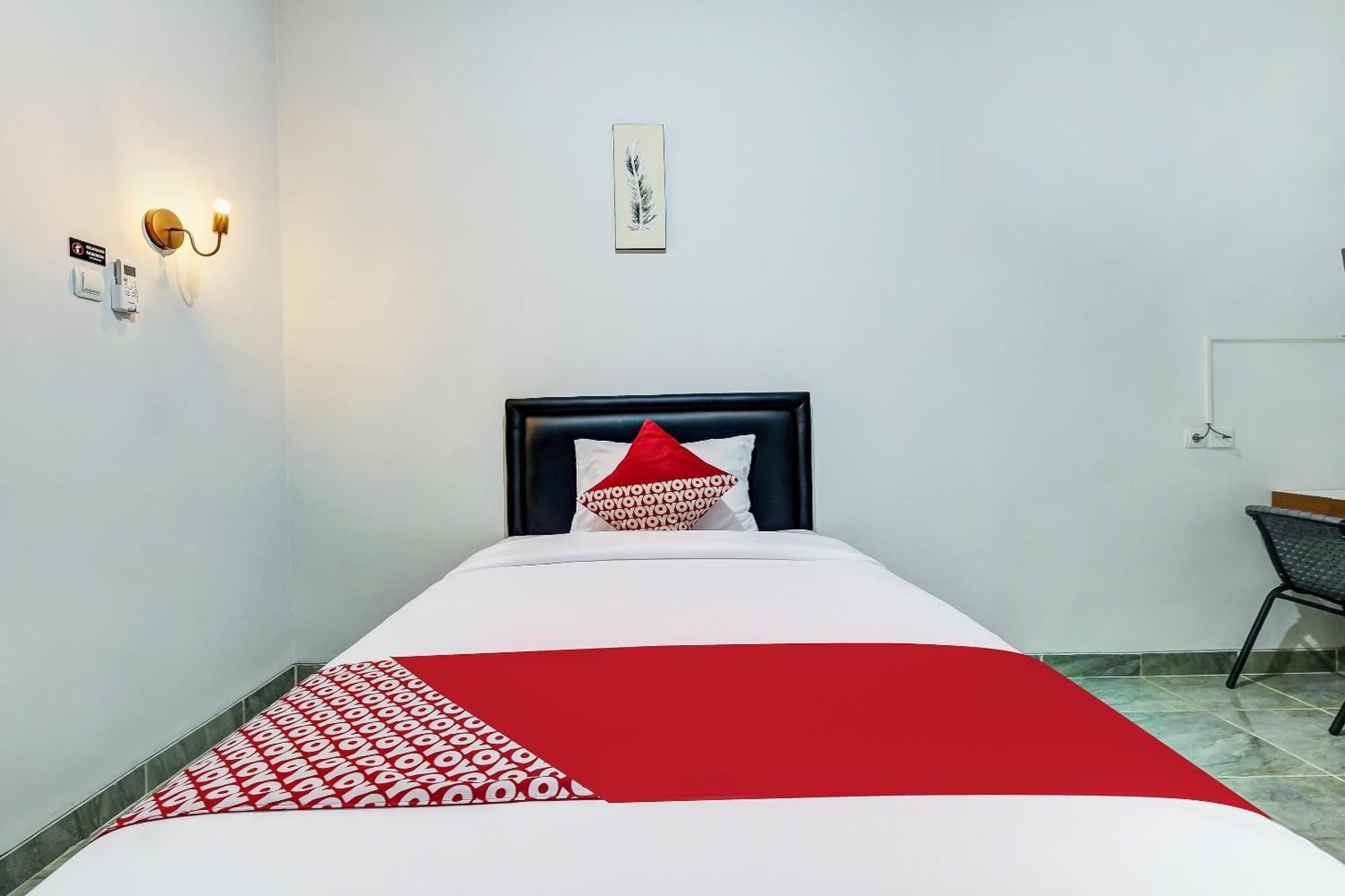 Super Oyo Capital O 90983 Harmony Easy Stay Maguwo Екстер'єр фото